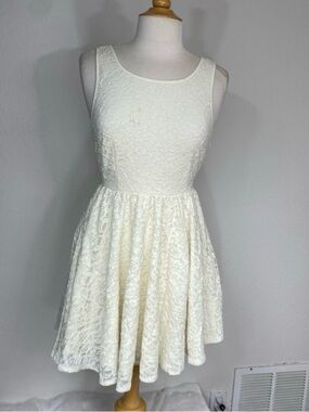 zip front lace dress Melissa Front Zip Temple Dress main image 0